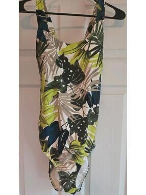 12 Tall Lands' End Tropical Leaf One-Piece Swimsuit in Green, Navy, White